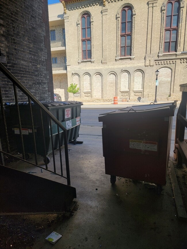 Photo - 50 E Court St Unit 3W