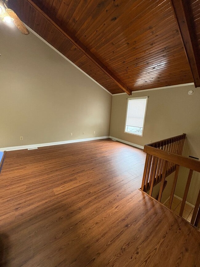 1136 Dale Dr Unit 2