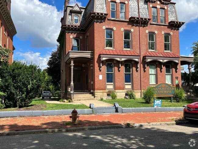 Building Photo - 1222 Sheffield St Unit 1C Rental