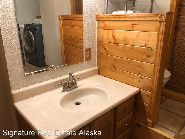 Photo - 3 br, 2 bath House - 1780 E. Raven Circle