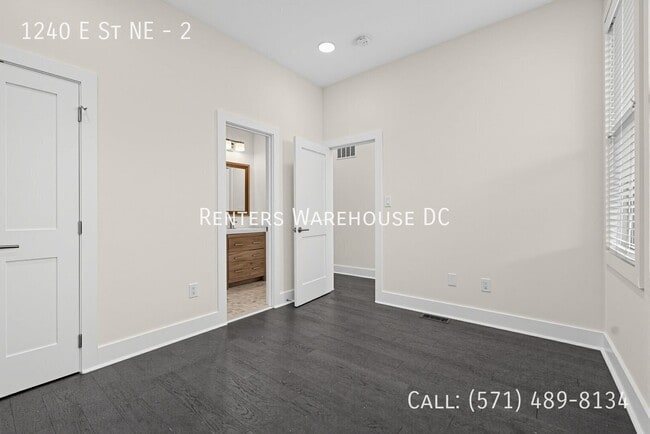 1240 E St NE