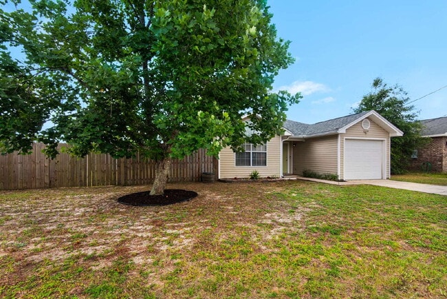 Photo - "Charming 3-Bed, 2-Bath Home in Mary Esthe...