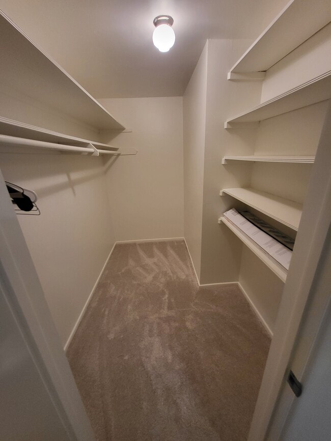 Photo - 2302 E 2nd St Unit 2E