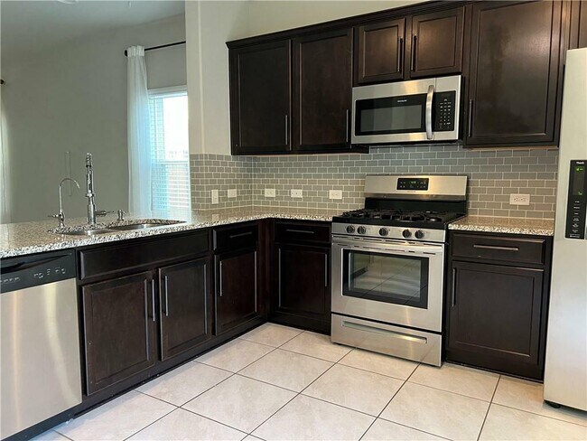 Photo - 1140 La Conterra Blvd