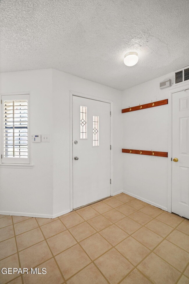 Photo - 568 Mogollon Cir