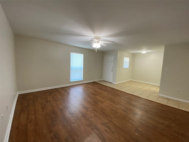 Photo - 130 Oyster Creek Dr Unit 22