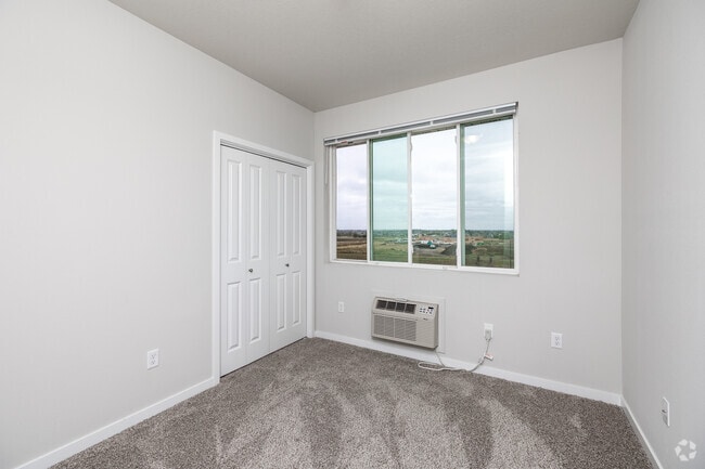 3BR, 2BA - 1,181SF - Denali - Bedroom