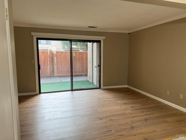 Photo - 2161 Northwood Cir
