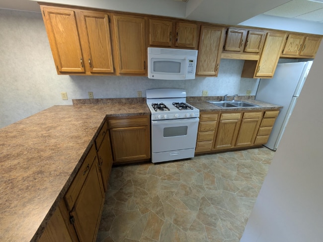 Photo - 209 W Oak St Unit 4