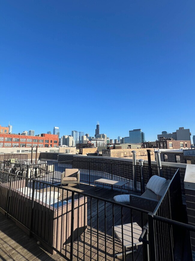 951 W Huron St Unit SI ID1031380P