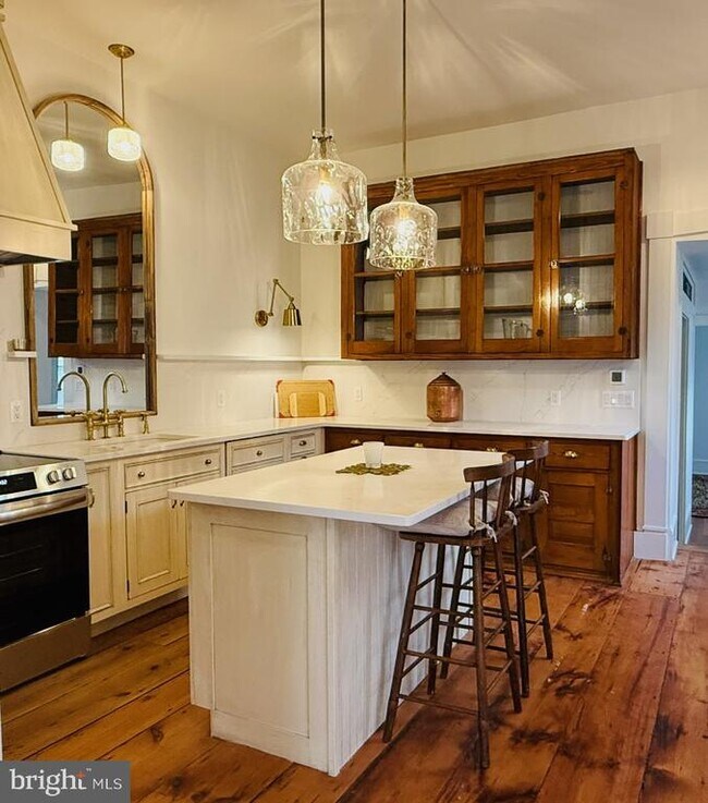 Photo - 46 York St Unit 1