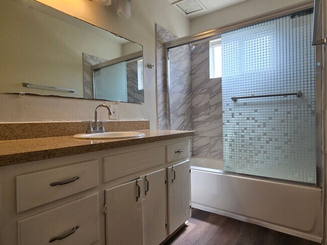 256 La Pala Dr Unit 18