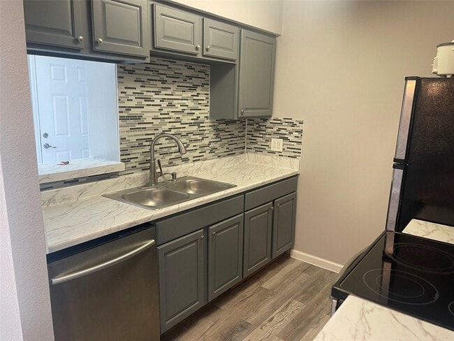 Photo - 1516 Bay Area Blvd Unit F6