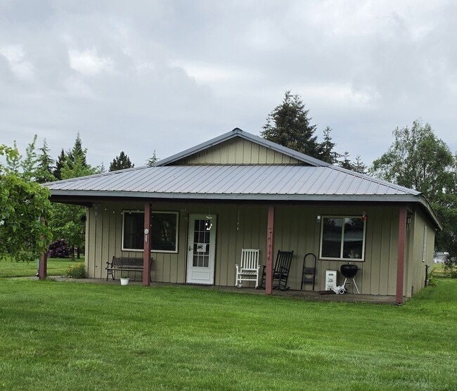 26 Ginny Ln