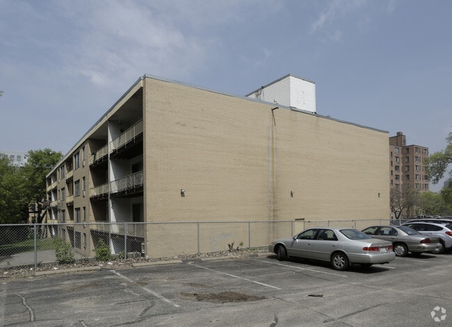 Three-Thirty-Three Oak Grove - Three-Thirty-Three Oak Grove