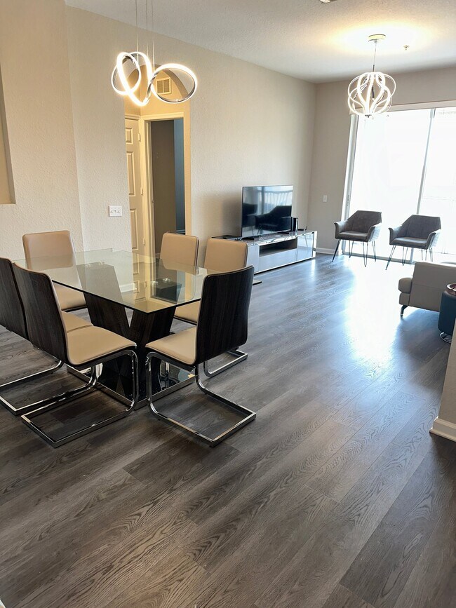 2484 San Tecla St Unit 403