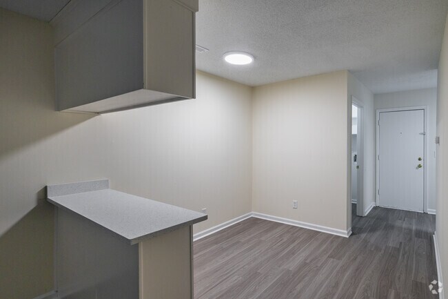 Dining Room - The Folly Townhomes
