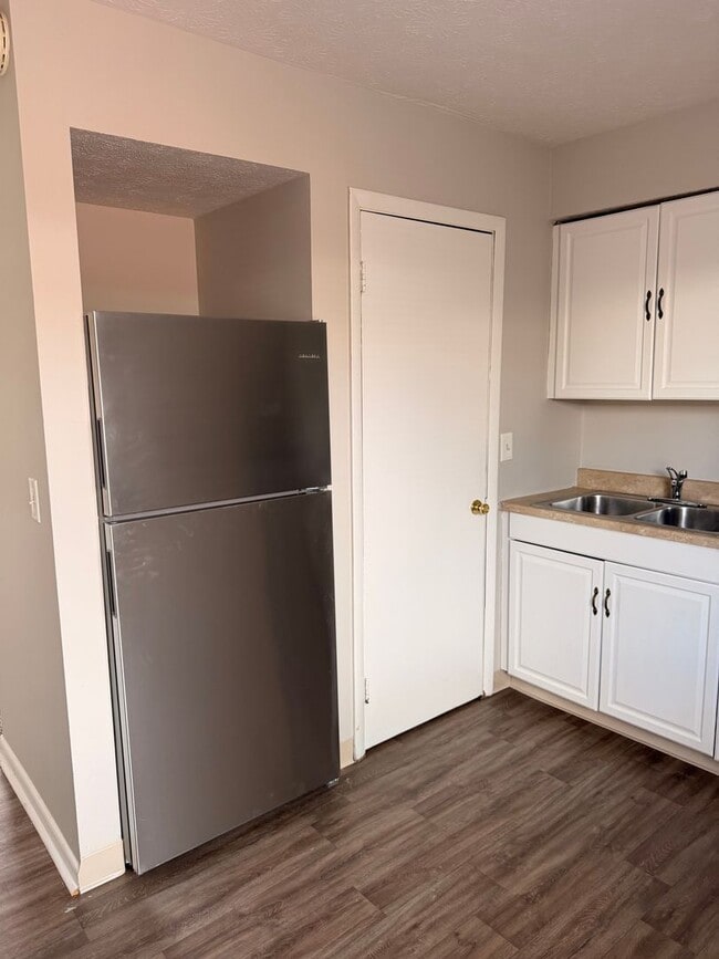 Photo - 2 Bedroom/1 Bath Garden Style Apartment available now! Unidad 2667