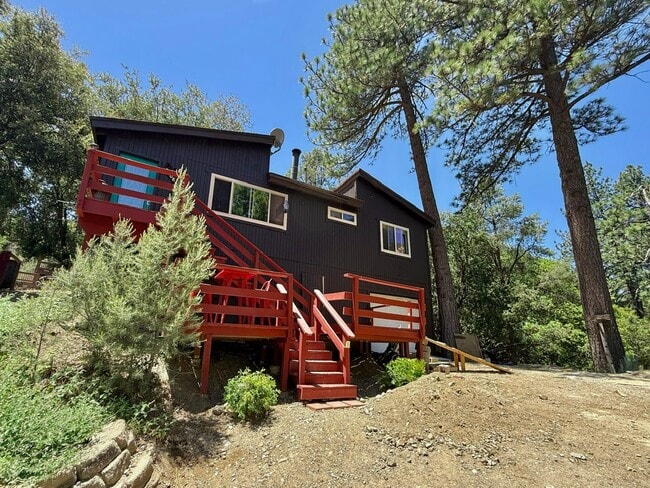 Building Photo - 2608 Basil Ct