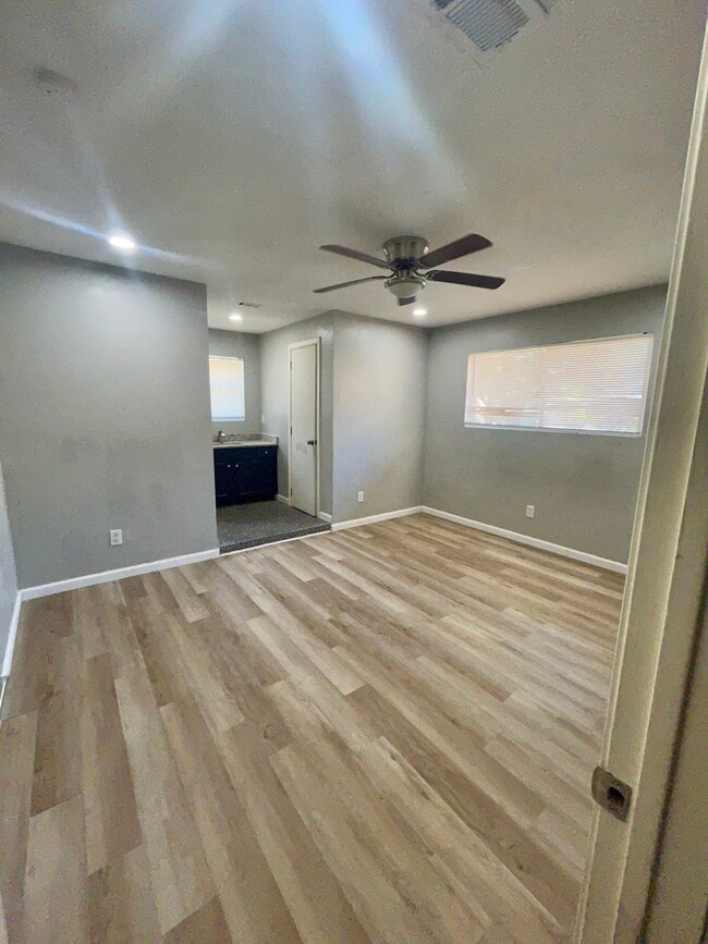 Photo - 5249 Dazzle Dr