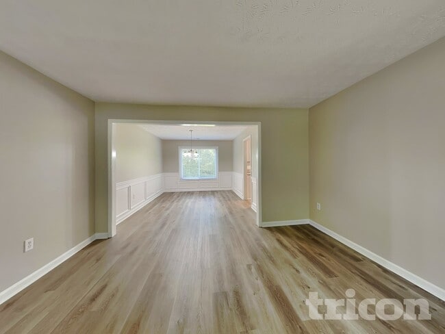 Photo - 703 Morgans Ridge Dr