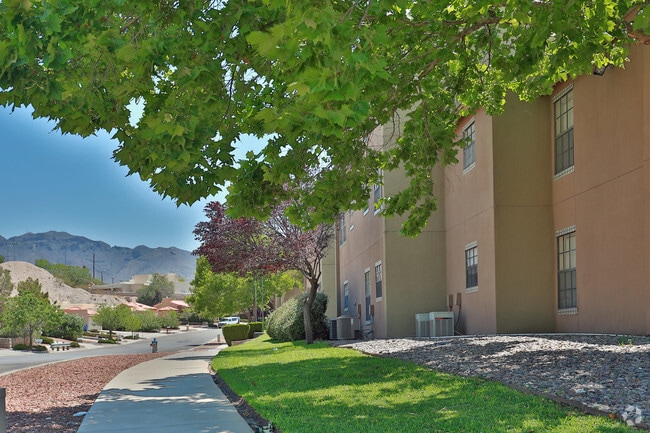 Photo - La Mesa Apartments