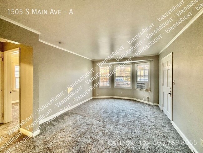Photo - 1505 S Main Ave Unit A