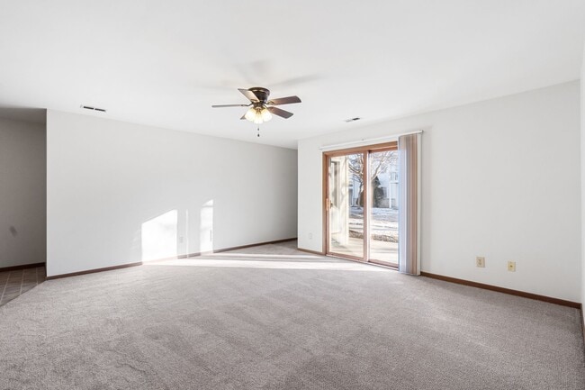 Photo - Fairfield Apartments