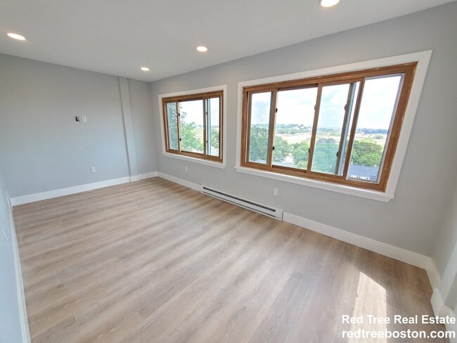 Photo - 31 Faywood Ave Unit 3