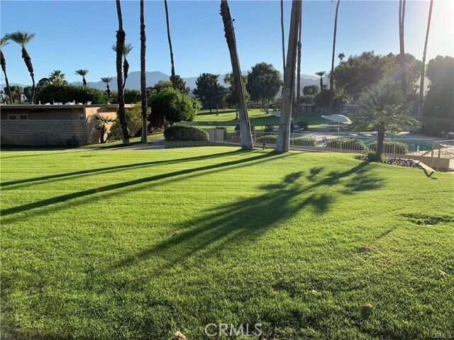 Photo - 42425 Adams St