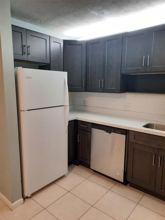 Photo - 3253 NW 104th Ave Unit 3253