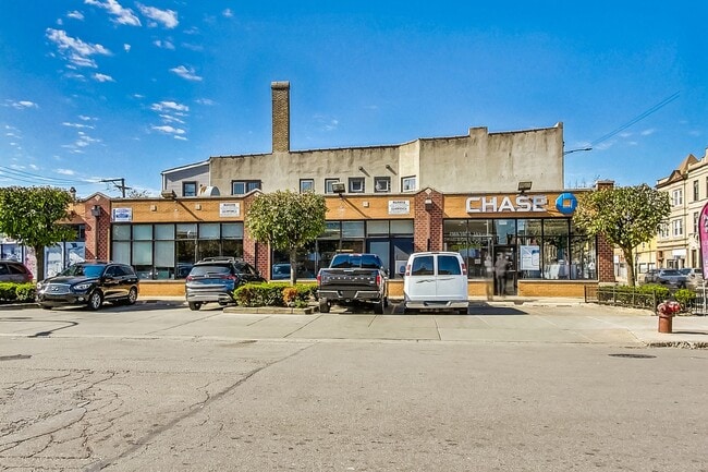 Photo - 3101 W Cermak Rd Unidad A-C