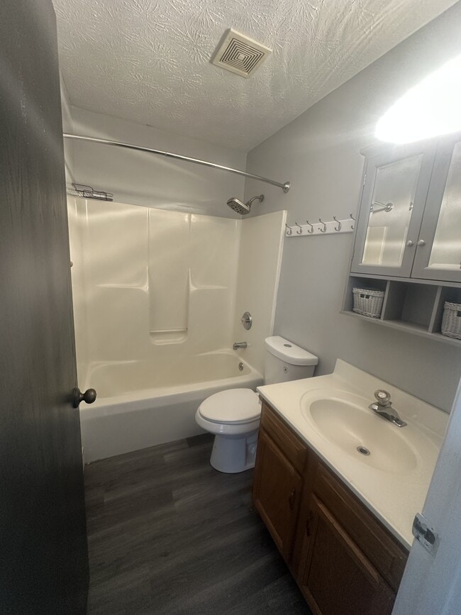 Photo - 1480 Wayne St Unit D