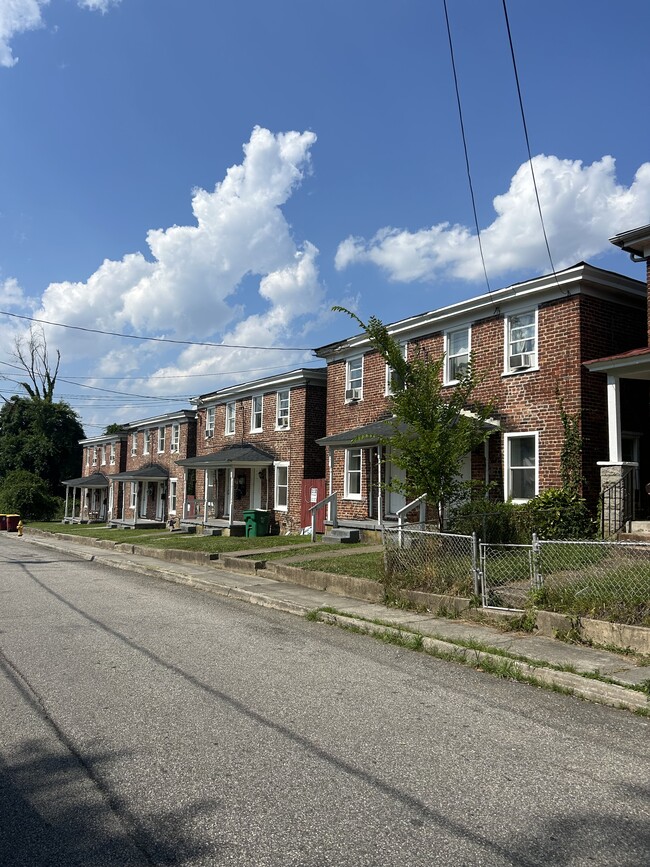 Photo - 701-1 Harding St Townhome