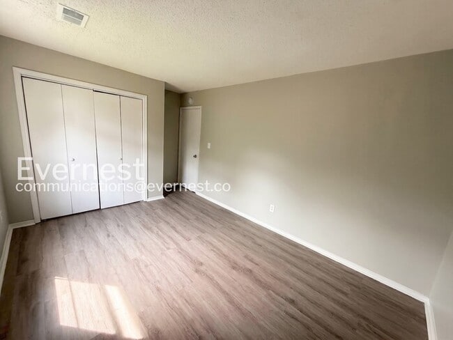 Photo - 2201 Pentland Dr