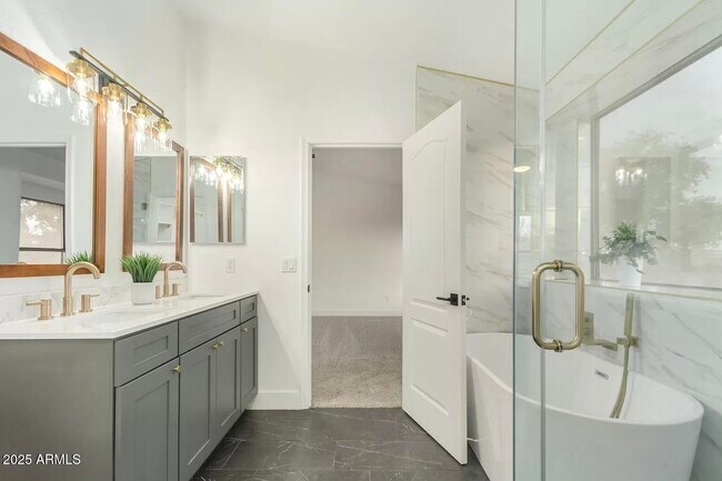 Photo - 3829 E Irma Ln