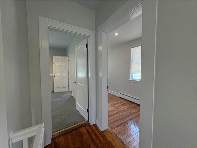 Photo - 9 Apthorp Ave Unit 2