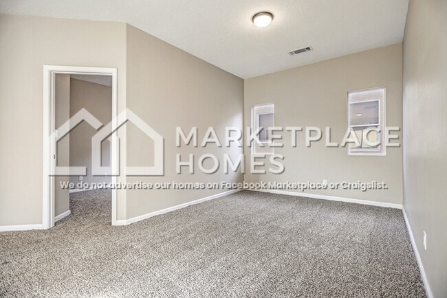 Photo - 10227 Cristalino Rd SW