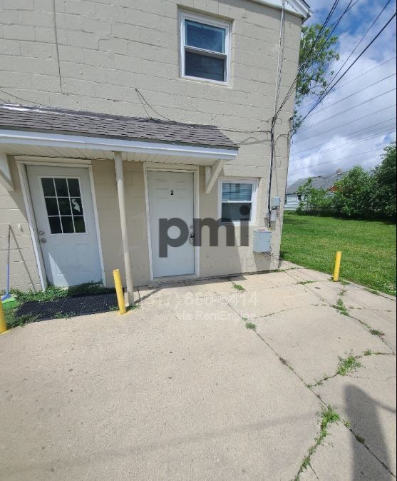 Photo - 1311 E 11th St Unidad Apartment 2