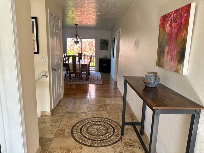 Photo - Argay Terrace Day Ranch with Views!