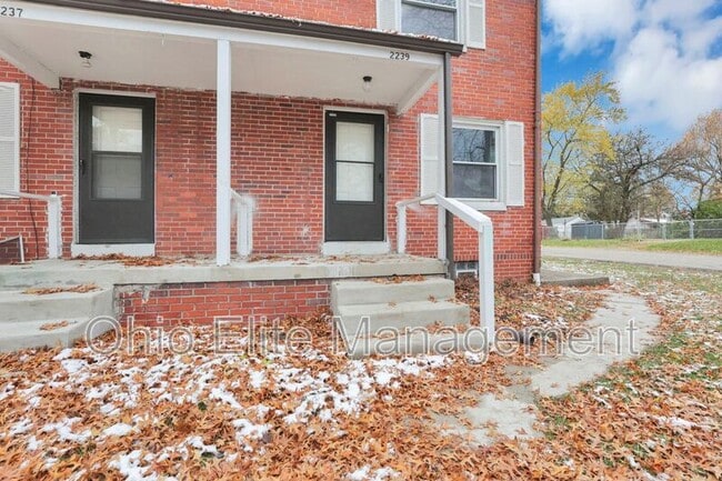 Photo - 2239 Homestead Dr