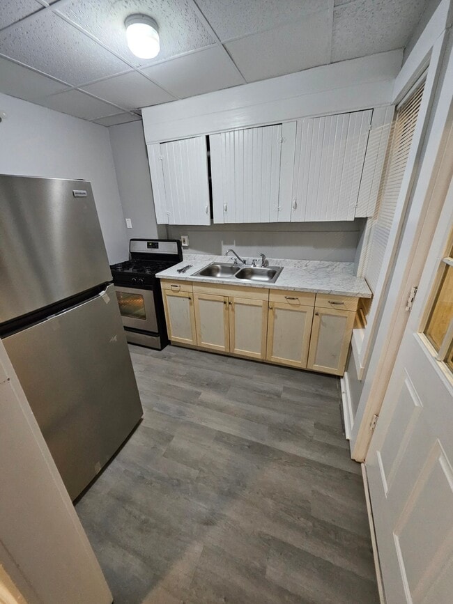 Photo - 287 Lake Ave Unidad 9