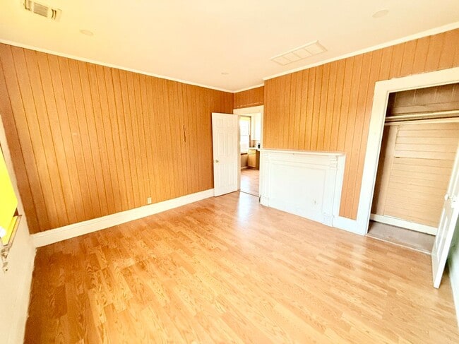 Photo - 71 Passaic St