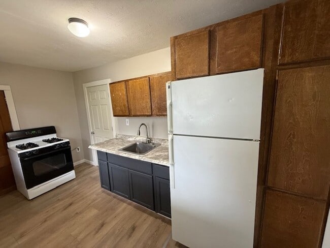 Photo - 1608-1608 1/2 Avenue B Unit Apartment 1608 1/2