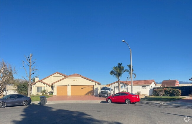 Building Photo - 11116 Meadowlark Ln Rental