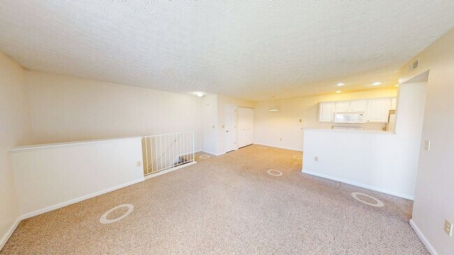 Photo - 5566 Garden Ridge