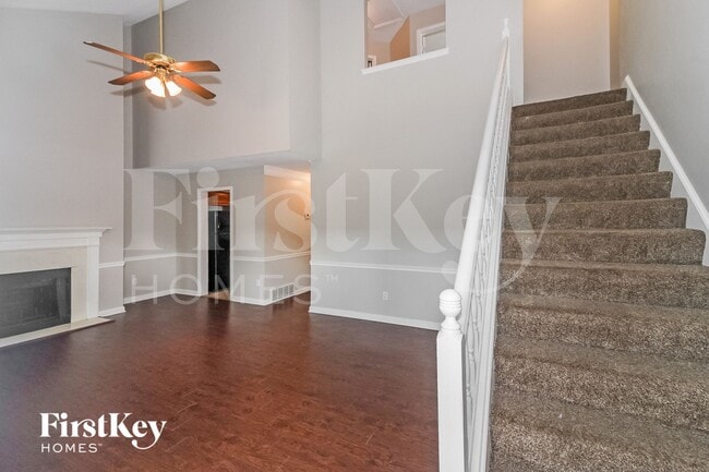 Photo - 4210 Meadow Valley Dr E