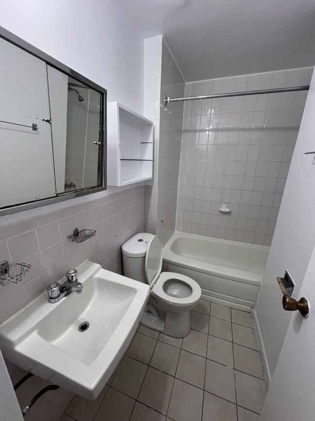 Photo - 345 Laurier Ave E Unité 404