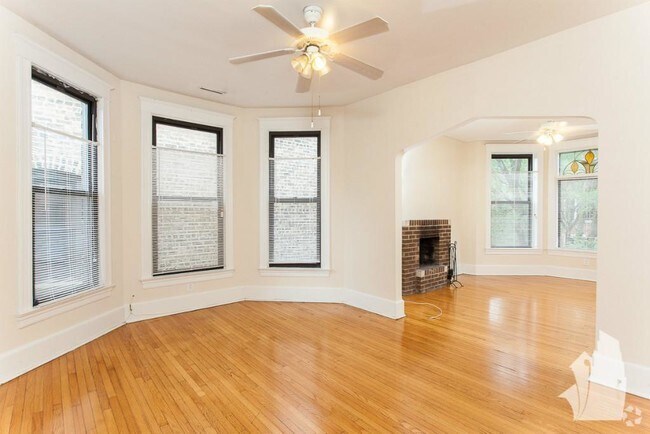 Building Photo - 3525 N Wilton Ave Unit 2F Rental
