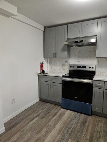 Photo - 120 Henry St Unit 1R